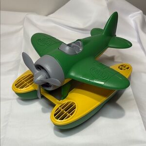 Seaplane - Green and Yellow